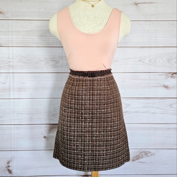 Rebecca Taylor Tweed and Bow Mini Skirt in Brown and Pink Plaid Size 2 - Picture 2 of 10